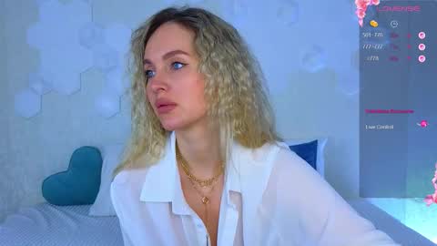 Lana online show from November 2025 02:56:02 AM