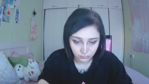 Kira online show from October 2025 10:29:01 AM