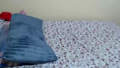 lyenne online show from March 2026 11:57:01 AM