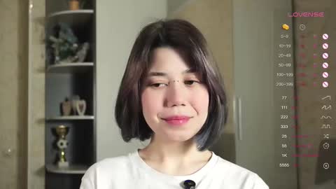 Snapshot of lynngroves chatting on February 2025 05:41:01 AM Lola online show from February 2025 05:41:01 AM