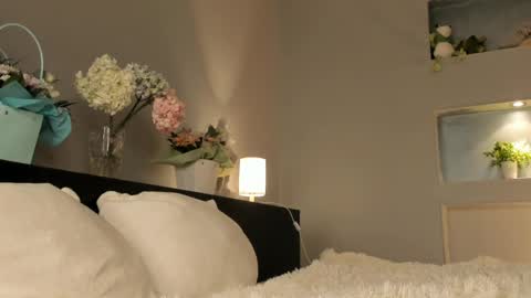 Snapshot of lynngroves chatting on March 2025 06:11:01 PM Lola online show from March 2025 06:11:01 PM