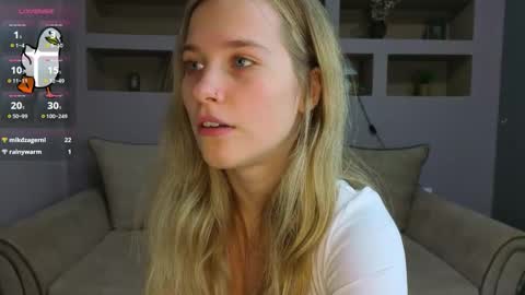 Lynn online show from November 2025 04:27:01 PM