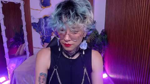 Snapshot of lyra_tay chatting on June 2026 07:03:02 PM lyra_tay online show from June 2026 07:03:02 PM