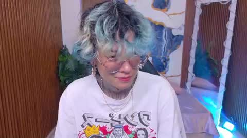 Snapshot of lyra_tay chatting on June 2026 07:57:02 PM lyra_tay online show from June 2026 07:57:02 PM