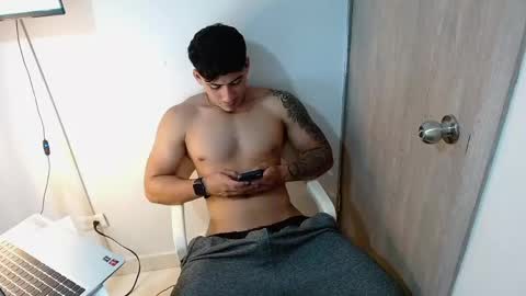 Snapshot of m1chaelx_ chatting on May 2026 03:01:02 AM MICHAEL online show from May 2026 03:01:02 AM