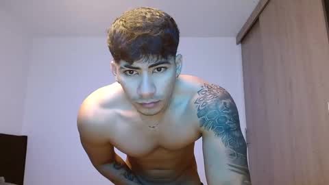 Snapshot of m1chaelx_ chatting on May 2026 02:45:01 PM MICHAEL online show from May 2026 02:45:01 PM