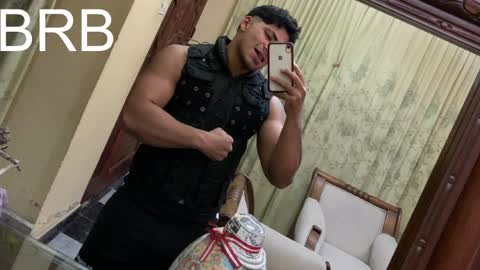 Snapshot of m1chaelx_ chatting on June 2026 09:18:01 PM MICHAEL online show from June 2026 09:18:01 PM