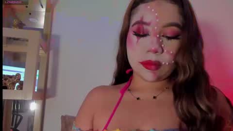 Snapshot of m1lk_choc chatting on October 2025 11:50:01 PM Mila online show from October 2025 11:50:01 PM