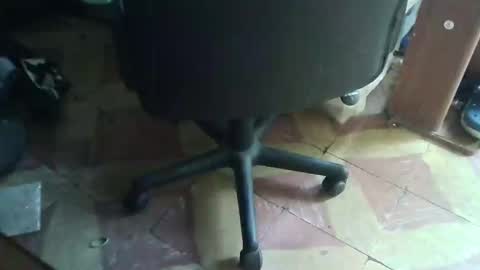 model independient online show from December 2024 08:33:01 PM