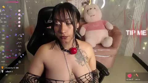 Snapshot of m_eris_s chatting on June 2026 01:21:02 AM Eris online show from June 2026 01:21:02 AM