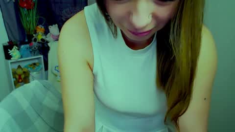 Vikki online show from April 2026 01:39:02 PM