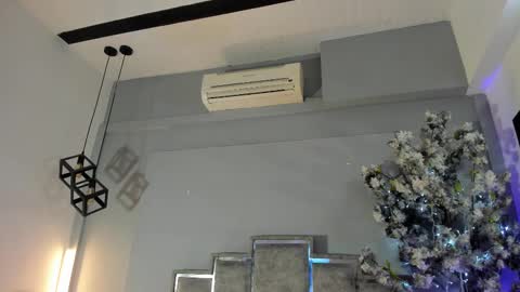 Maraacooper online show from October 2025 03:54:02 AM