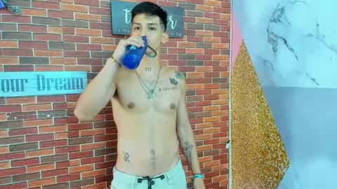 itgram pezlo josue online show from February 2025 06:54:02 PM