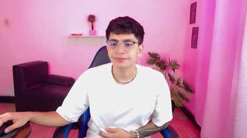 Max online show from April 2026 01:55:02 PM