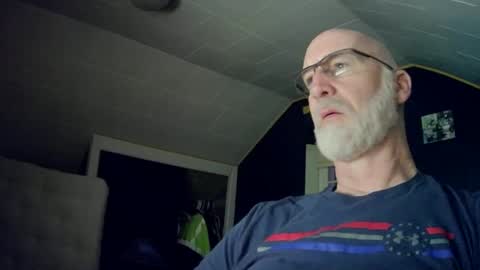 mac8181 online show from December 2024 11:01:01 AM