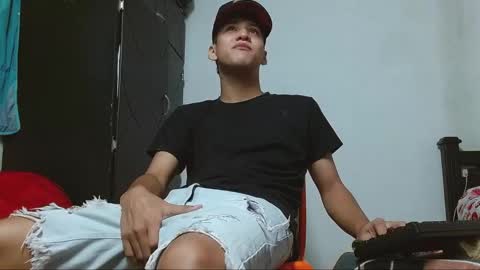 Snapshot of macho_dom chatting on September 2025 01:16:02 AM MACHO DOMINANTE online show from September 2025 01:16:02 AM