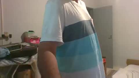 MACHOLIVRE online show from February 2026 03:10:02 AM