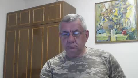 Macho online show from April 2026 07:06:01 PM