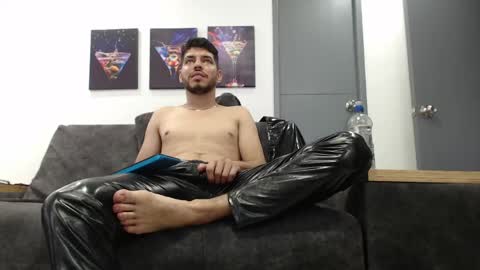 Snapshot of mack_daniels chatting on April 2026 09:46:01 PM instagram mackdanielsx online show from April 2026 09:46:01 PM