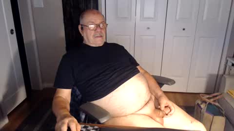 MackB1950 online show from July 2026 06:57:02 AM
