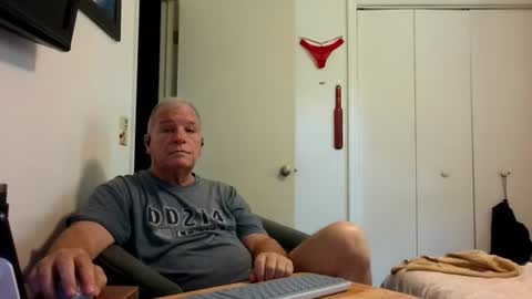 Snapshot of mackdocc001 chatting on July 2026 05:39:01 PM mackdocc001 online show from July 2026 05:39:01 PM