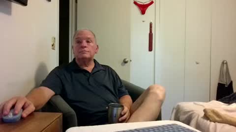 Snapshot of mackdocc001 chatting on July 2026 12:52:01 PM mackdocc001 online show from July 2026 12:52:01 PM