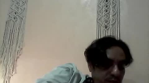 Cris B online show from June 2026 02:06:01 AM