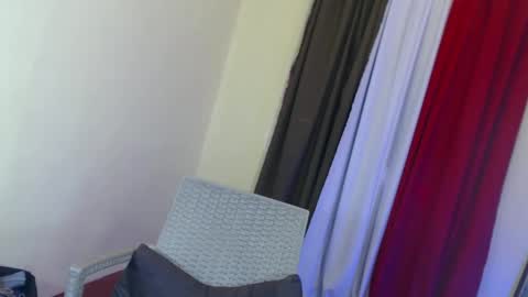 Snapshot of madalina1992 chatting on March 2025 07:10:01 AM madalina1992 online show from March 2025 07:10:01 AM