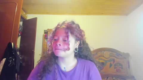 Snapshot of madam_sativa chatting on February 2025 03:52:01 PM di online show from February 2025 03:52:01 PM