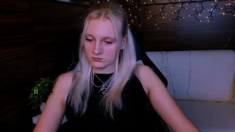 Ulis online show from January 2025 05:39:01 PM