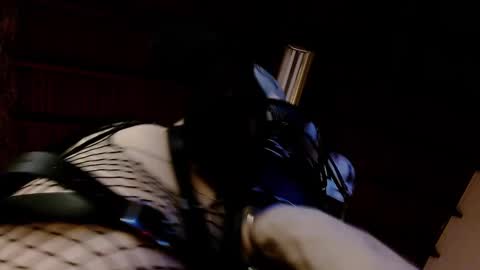 madame ibby online show from November 2025 01:43:01 PM