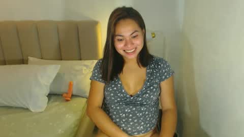Snapshot of madame_ivy chatting on June 2026 09:14:01 AM Ivy online show from June 2026 09:14:01 AM