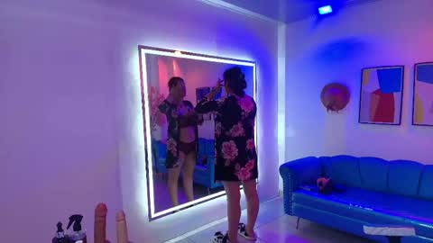 Snapshot of madame_scarllet chatting on April 2026 11:38:01 AM Madame Scarllet online show from April 2026 11:38:01 AM
