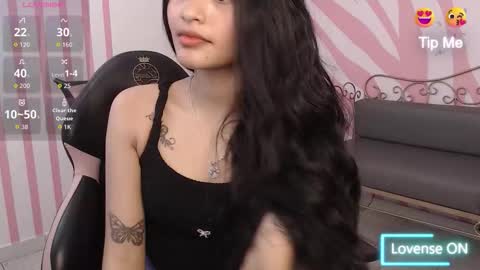 Snapshot of maddie__cute chatting on September 2025 09:26:01 PM Maddie Cute online show from September 2025 09:26:01 PM