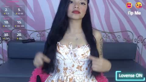 Snapshot of maddie__cute chatting on September 2025 08:32:02 PM Maddie Cute online show from September 2025 08:32:02 PM