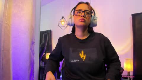 Maddie Ray online show from May 2026 12:00:02 PM