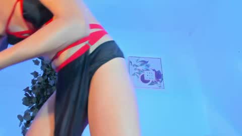 Maddie Ray online show from June 2026 11:38:02 AM