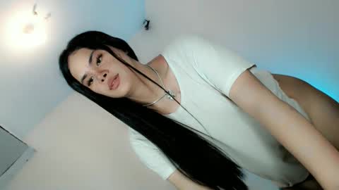 Snapshot of maddiejackson chatting on January 2025 06:52:01 AM Im ZY DONT FORGET TO FOLLOW ME - online show from January 2025 06:52:01 AM