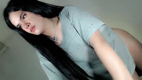 Snapshot of maddiejackson chatting on March 2025 07:07:02 PM Im ZY DONT FORGET TO FOLLOW ME - online show from March 2025 07:07:02 PM
