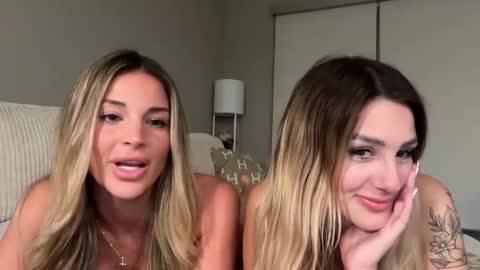 Snapshot of maddiemeadows chatting on November 2025 04:00:01 AM maddie online show from November 2025 04:00:01 AM