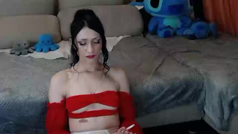 Snapshot of maddison_summer chatting on January 2025 11:21:02 PM Maddison Summer online show from January 2025 11:21:02 PM