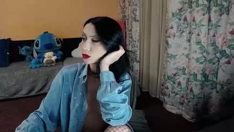 Snapshot of maddison_summer chatting on November 2025 11:03:01 PM Maddison Summer online show from November 2025 11:03:01 PM