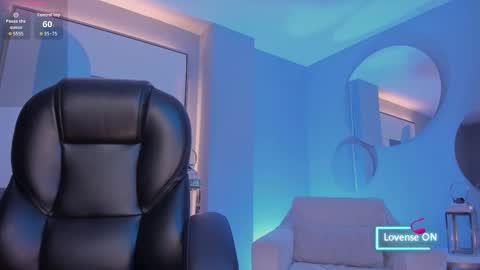 Maddison online show from November 2025 03:29:02 AM