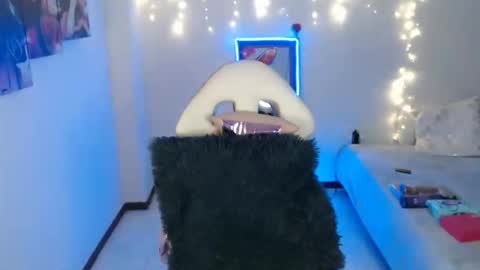 maddy_vicius19 online show from December 2025 02:08:02 AM