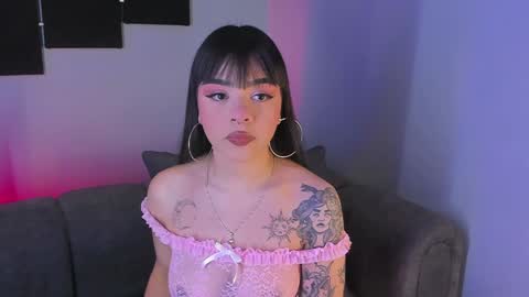 Maddy  online show from January 2025 09:54:01 PM