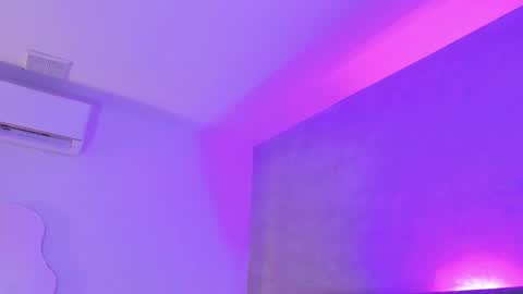 Maddy  online show from October 2025 11:24:02 PM