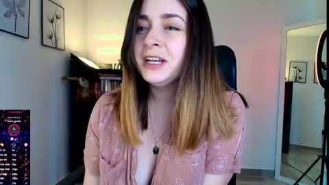 madelamee online show from March 2026 09:20:02 PM