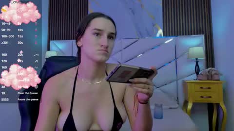 Madeline  online show from January 2026 02:49:01 AM