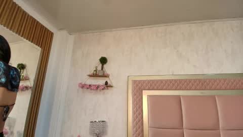 madhison_5 online show from February 2026 12:38:01 PM