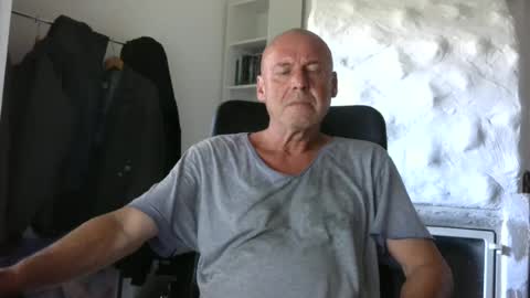 madio1187940 online show from June 2026 09:59:02 AM